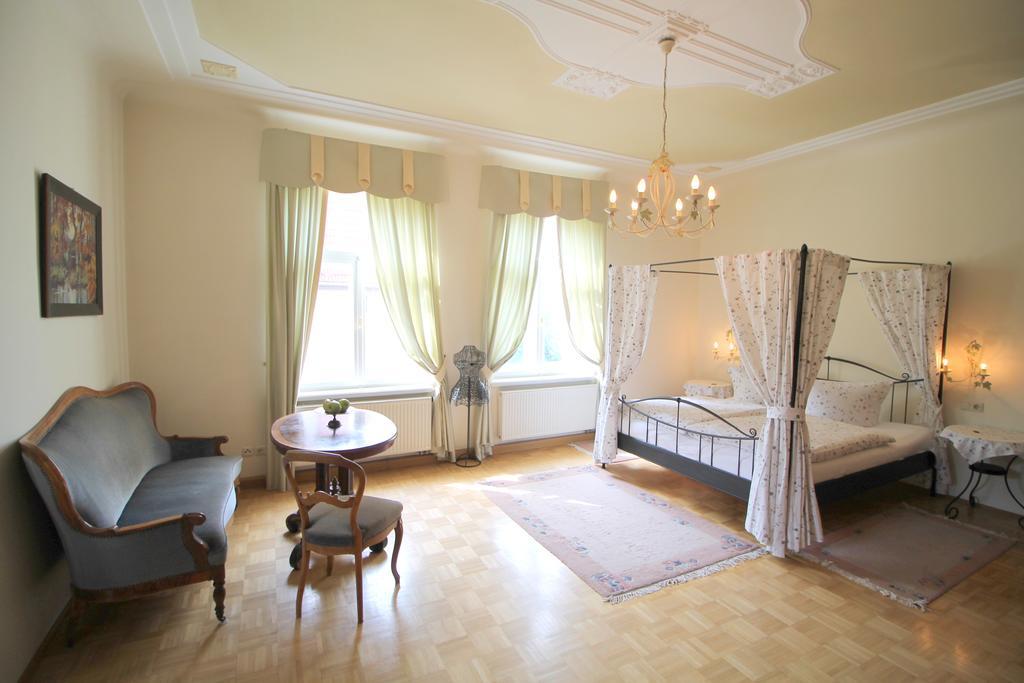 Hotel-Appartement-Villa Ulenburg Dresden Ngoại thất bức ảnh