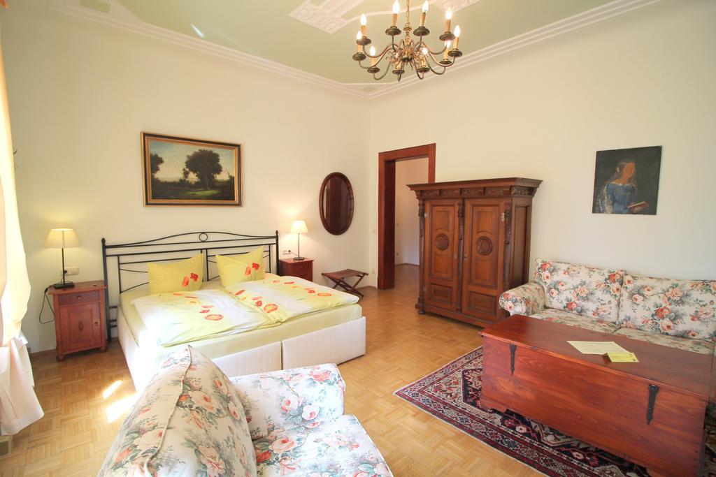 Hotel-Appartement-Villa Ulenburg Dresden Ngoại thất bức ảnh